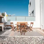 Blue Pearl Villa *